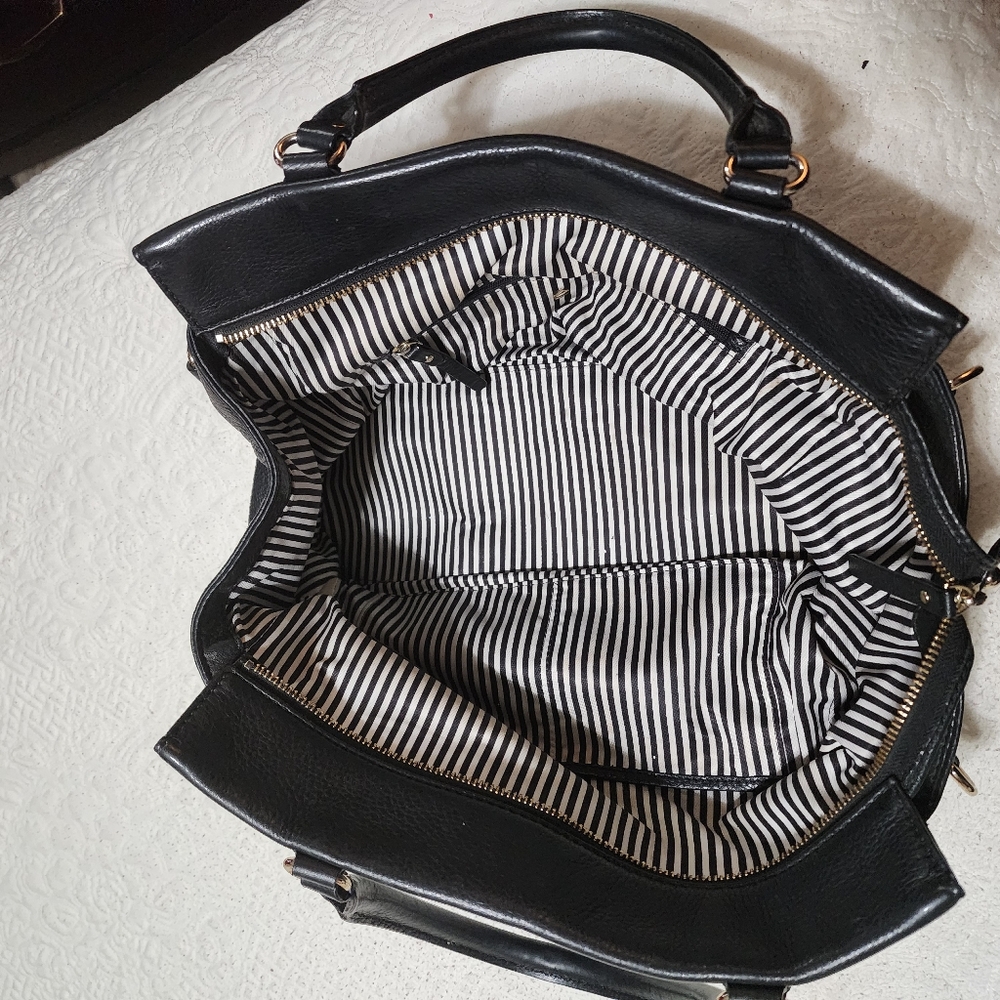 Black leather handbag - Picture 3 of 5